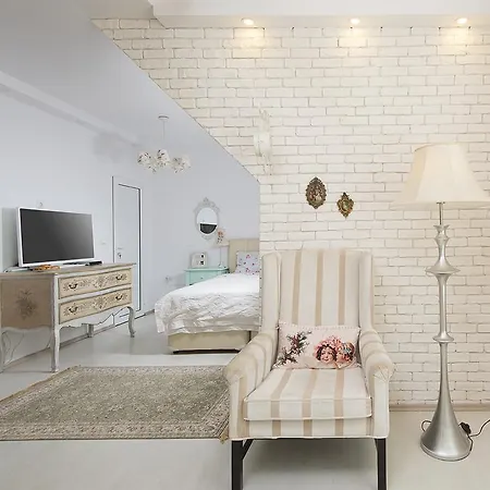 Penthouse Suites Apartment
